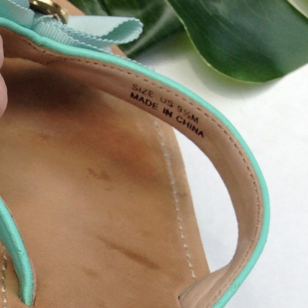 Kate Spade Leather Bow Sandals - Picture 5 of 6